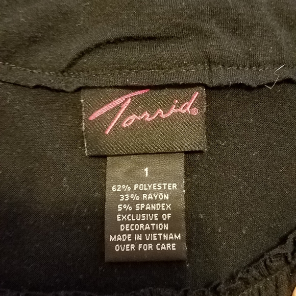 Black Tank w/Flutter Cap Sleeves & Copper Accents - Picture 3 of 3